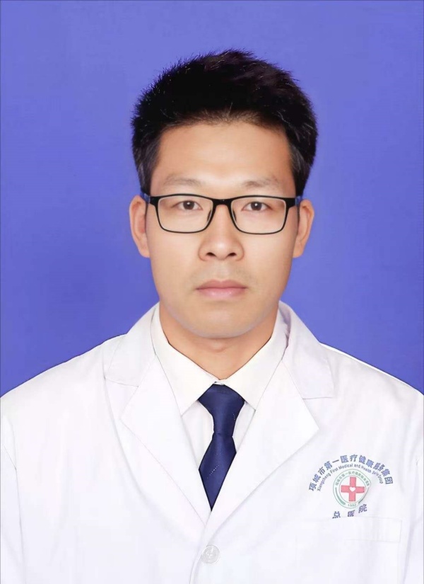 医者仁心 术精德厚——记副主任医师马跃中